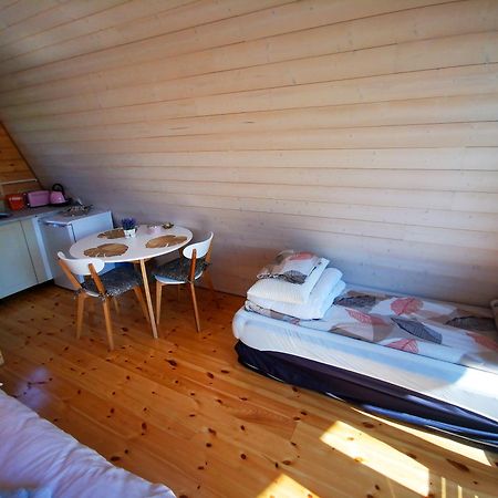 Linistea Muntilor Chalet ポルンバク・デ・スス エクステリア 写真